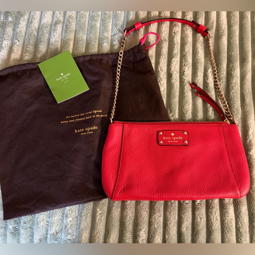 NWOT Kate Spade Vibrant Red Orange Shoulder Bag with Chain Strap